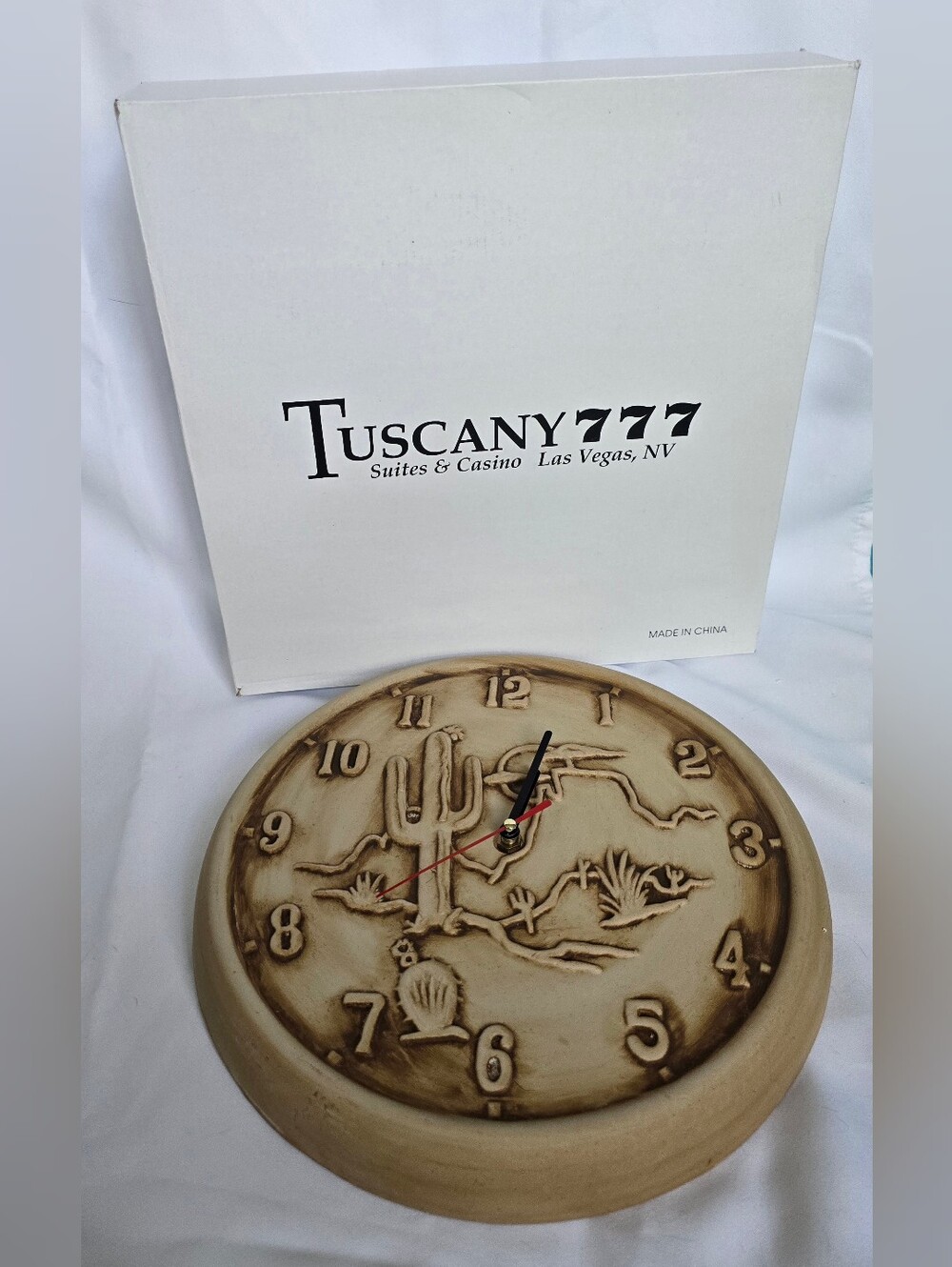 NOS Southwestern Ceramic Terracotta Wall Clock Cactus Saguaro Tuscany Vegas Box